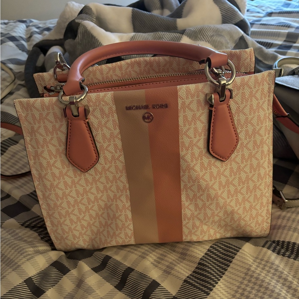 MICHAEL Michael Kors Marilyn Medium Satchel